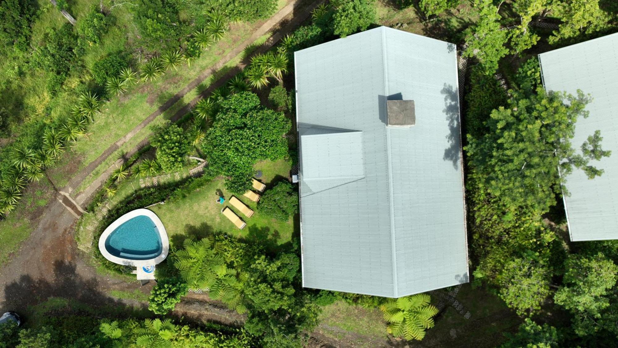 Villa Chamgaia Off-grid Eco-villa *